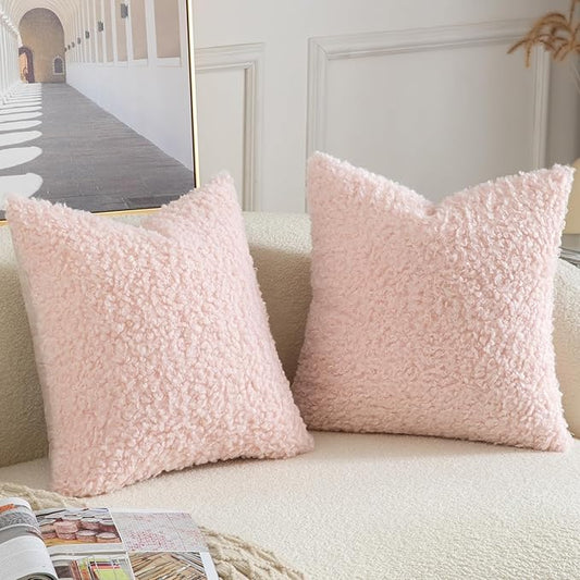 Yaertun Pack of 2 Faux Fur Throw Pillow Covers Decorative Sherpa Boucle Pillow Covers Fuzzy Soft Pillowcases Sheepskin Fleece Cushion Case for Couch Sofa Bed Living Room 26x26 Inch Pink