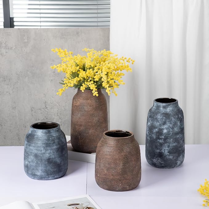 Briful Rustic Ceramic Vase 7" Tall – Handcrafted Vintage Pottery with Distressed White-Wash Finish