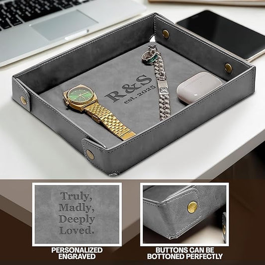 Engraved Leather Valet Tray for Couples – Personalized Catchall with Custom Name – Organizer for Keys, Wallet, Jewelry – Romantic Gift – Grey