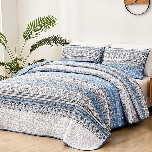WONGS BEDDING Boho King Quilt Set, Light Blue Bohemian King Quilt Bedding Set, Lightweight Microfiber Bed Decor Bedspread for All Season 104"x90"(3 Pieces)