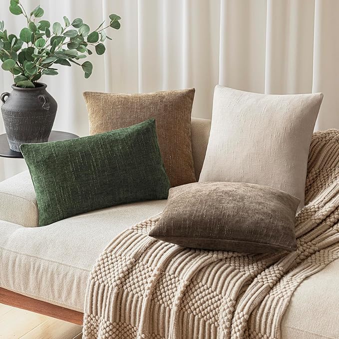 Foindtower Pack of 2 Soft Textured Chenille Throw Decorative Pillow Covers Lumbar Accent Solid Cushion Cover Cozy Farmhouse Pillow Case with Zipper for Couch Sofa Bed Living Room 12x24 Inch,Dark Green
