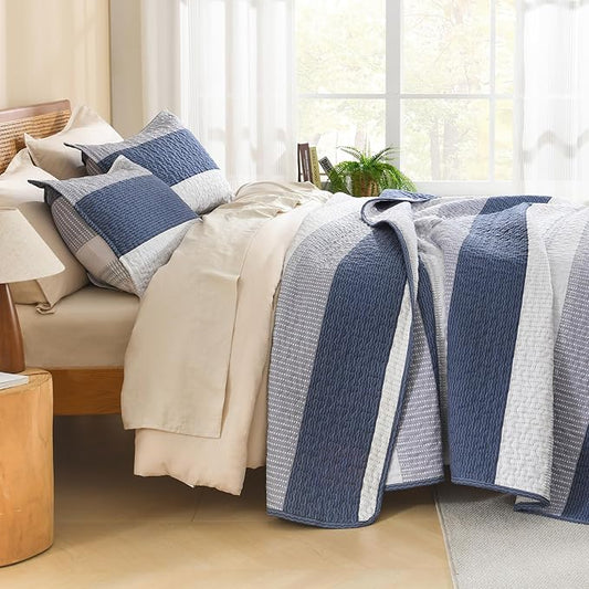 Litanika Quilt King Size Mineral Blue, Stripe Patchwork Summer Bedspread Coverlet 3 Pieces, Soft Lightweight Microfiber Quilted Bedding Set for All Season(1 Quilt, 2 Pillowcases)