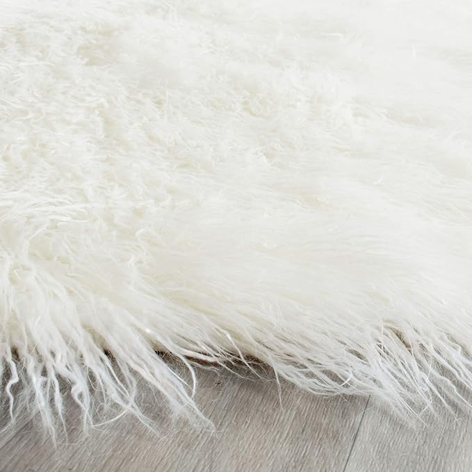 SAFAVIEH Faux Sheep Skin Collection 2' x 3' Ivory FSS117A Silken Glam 2.35-inch Thick Accent Rug