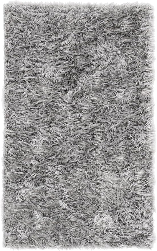 SAFAVIEH Faux Sheep Skin Collection 3' x 5' Grey FSS235D Silken Glam 2.35-inch Thick Area Rug