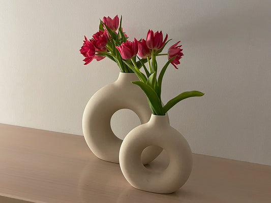 Creative Minimalist Sculptures for Living Rooms