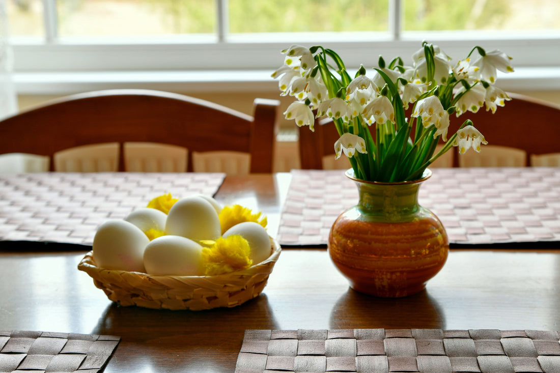 Blooming Easter: Styling Fresh Spring Flowers in Your Home