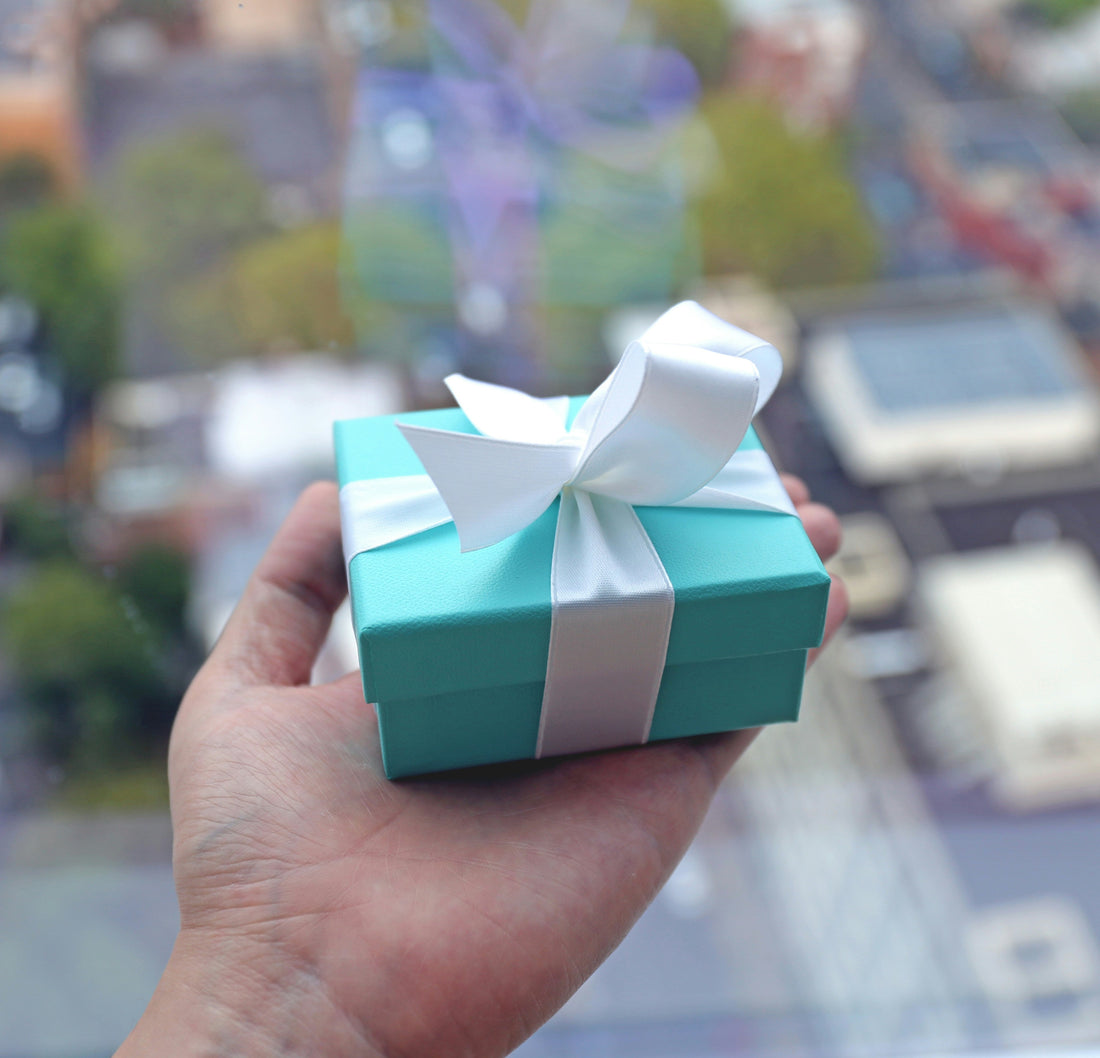 Small Gift Ideas: Unique & Thoughtful Presents for Every Occasion