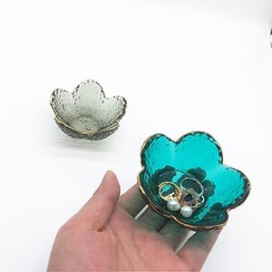 Green Flower Ring Jewelry Tray, Small Glass Jewelry Dish for Women, Room Decor Trinket Tray for Earrings Necklaces, Wedding Engagement Ring Holder, Key Dish Jewelry Plate Bowl Gift