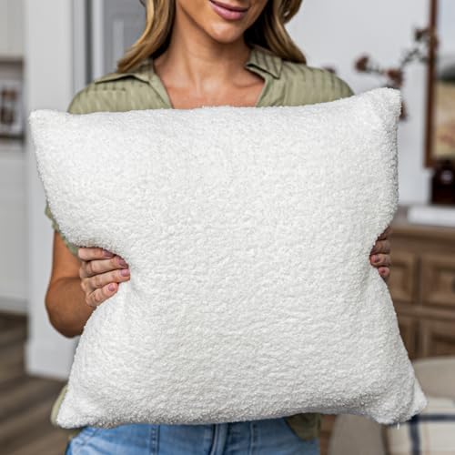 SAMIAH LUXE Cream Teddy Boucle Pillow Covers 18x18 2pcs for Home Living Room Decor, Sherpa Textured Decorative Throw Pillow Covers for Boho Decor, Square Throw Cushion Euro Shams for Modern Farmhouse