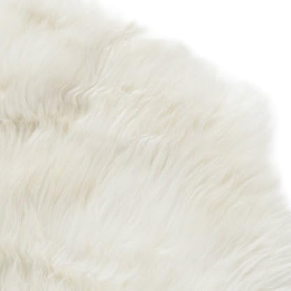 SAFAVIEH Sheep Skin Collection Accent Rug - 2' x 4', Natural & White, Handmade Rustic Glam Genuine Pelt, 3.4-inch Thick Ideal for High Traffic Areas in Entryway, Living Room, Bedroom (SHS211A)