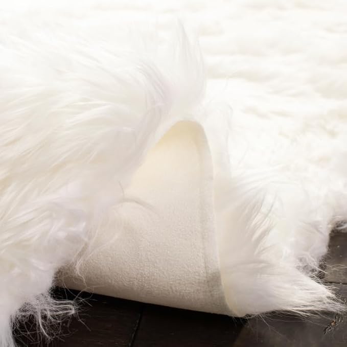 SAFAVIEH Faux Sheep Skin Collection 8' x 10' Ivory FSS235A Silken Glam 2.35-inch Thick Area Rug