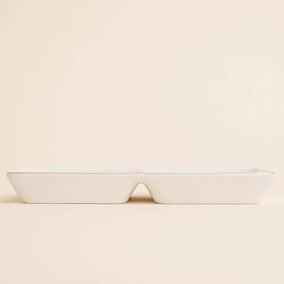 Sweet Water Decor Mr and Mrs Ring Dish - Personalized Wedding & Engagement Gift, Ring or Jewelry Dish Holder - Trinket Tray & Bedroom Decor - Ceramic White
