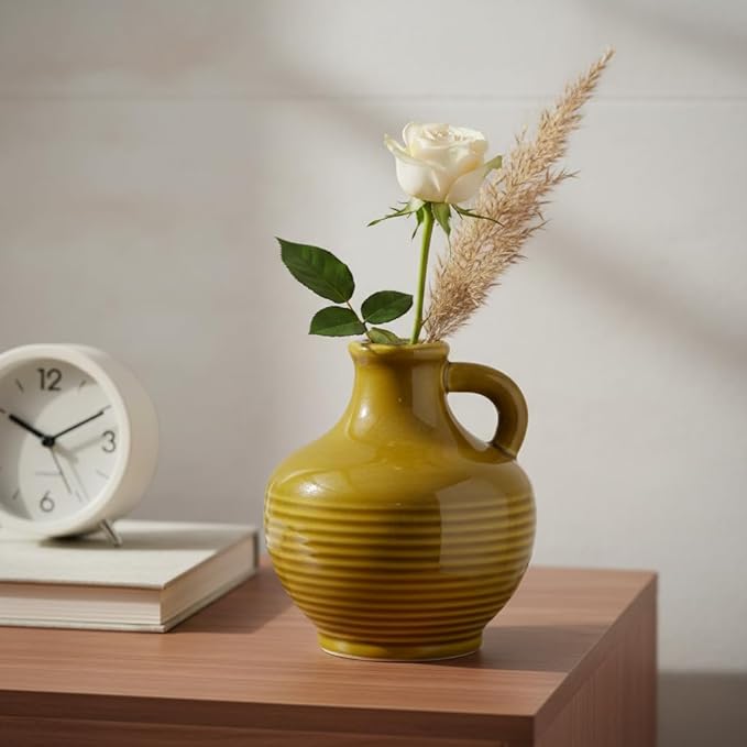 Sunddo Brown Ceramic Vase 6 Inch - Small Rustic Decorative Vase with 1 Handle for Farmhouse Home Decor, Shelf, Bathroom, or Coffee Table