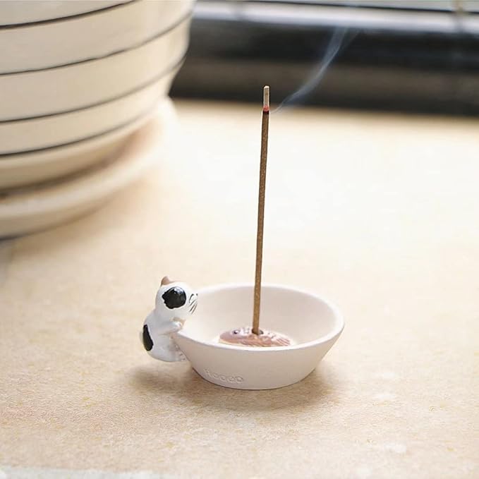 Newwe Incense Holder Resin Incense Stick Burner Small Cat Incense Sticks Holder ,Mini Cute Animal Statue Home Insencents Burner