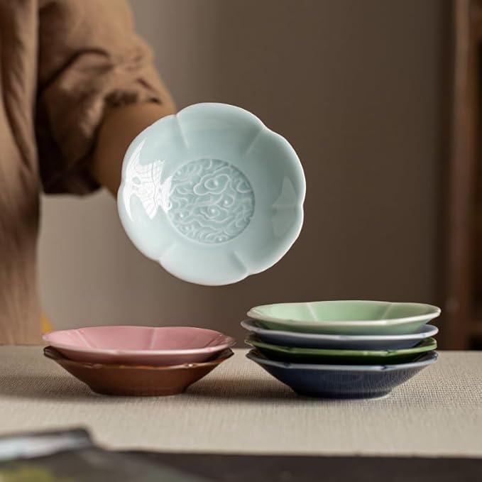 Cloud Ceramic Trinket Dish, 4.1 Inch Small Jewelry Tray with Auspicious Cloud Motifs (Symbolizing Good Fortune), Decorative Jewelry Holder for Vanity & Nightstand, Gift Packaging for Culture Lovers