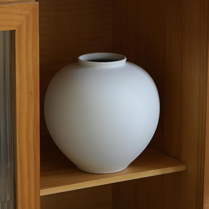 Extra Large White Ceramic Flower vase, Decorative Jar Oversize Modern Centerpiece Table Decorations,Round Shape Rustic Ceramic vases for Home Decor Dining Room (White, 9.4 * 9.4 * 9.1inch)