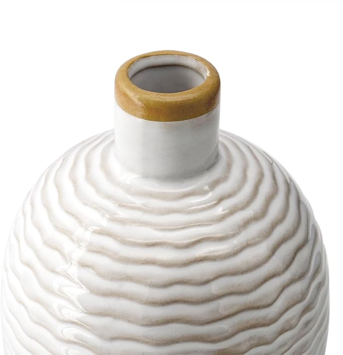 GeLive Vintage White Ceramic Bud Vase - Small Rustic Retro Flower Vase Diffuser Bottle - Farmhouse Boho Vase for Bud Hydroponics Plants - Table Centerpiece - Minimalism Home Decor