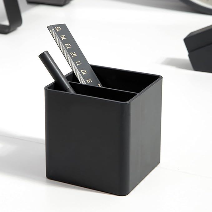 Square High-end Simple Deskto Holder Makeup Brush Holder Cup Storage Office Desktop Table Stationery Organizer Multi-Function Resin Pen Holder