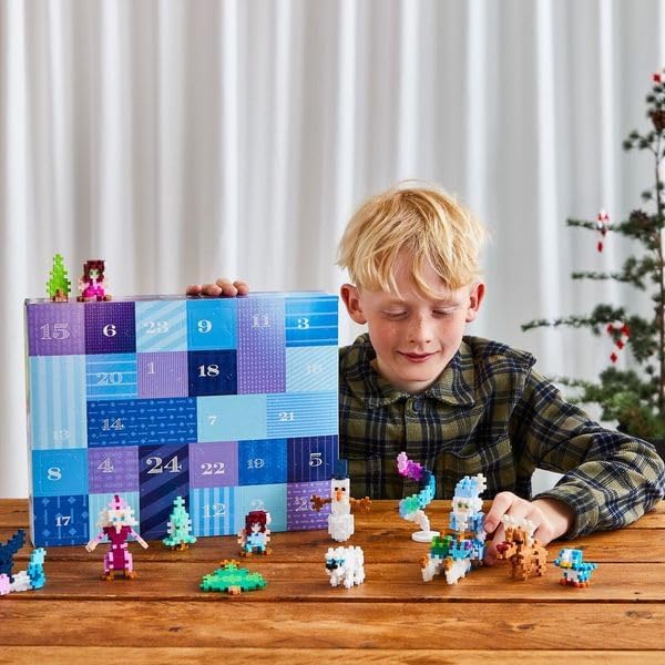 PLUS PLUS Christmas Advent Calendar 2025, 25 Kids Building Block Toys, Mini 3D Puzzle Kits, Fun Holiday Countdown Stem Gifts, 600 Pieces - Arctic Adventure