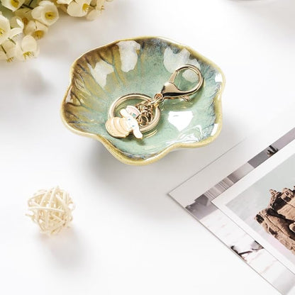2PCS Lotus Leaf Shape Ring Holder Dish, Small Key Bowl, Ceramic Trinket Tray Jewelry Dish Organizing Necklace Earrings for Mom Friend Sister, All Jewelries Are NOT Included.White+Crystal Green.