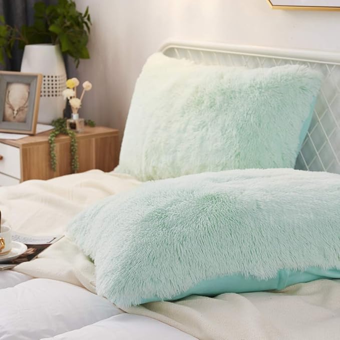 Uhamho Set of 2 Standard Queen Faux Fur Throw Pillow Covers Soft Velvet Decorative Pillowcases Zipper Closure(20 x 26 Inches Aqua)