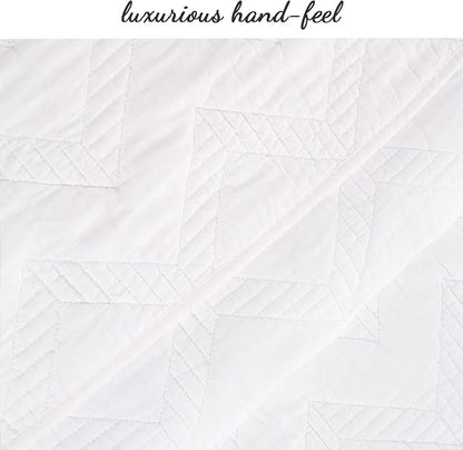 Cozy Line Home Fashions 100% Cotton Geometric Modern Zig Zag Stitch Solid White Quilt Bedding Set, Coverlet, Bedspread Lightweight for All Season (Chevron - White, Twin - 2 Piece)