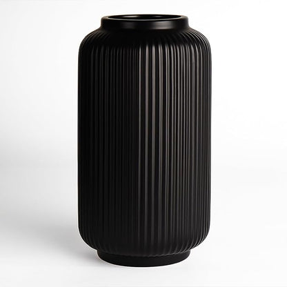Black Ceramic Flower Vase, 8 Inch Ribbed Vase for Pampas Grass, Fresh or Dried Flowers, Decorative Centerpiece for Living Room, Kitchen, Bookshelf, Office Decor
