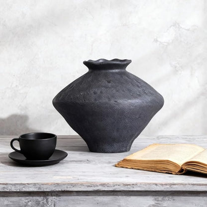 Wabi Sabi Rusty Vintage Vase, 11.4" Tall Wabi Sabi Decor Rustic Farmhouse Pottery Vase for Centerpiece, Textured Pottery Flower Vases for Home Decorative, Table, Living Room (Black, Large)