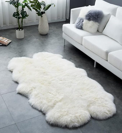 HUAHOO Premium Genuine Sheepskin Rug Real Australia Sheepskin Natural Luxury Fluffy Lambskin Fur Area Rug Seat Covers for Kids Bedroom Sofa Chair Cover Pets Dogs Mat Quarto Pelt/4' x 6' White/Ivory