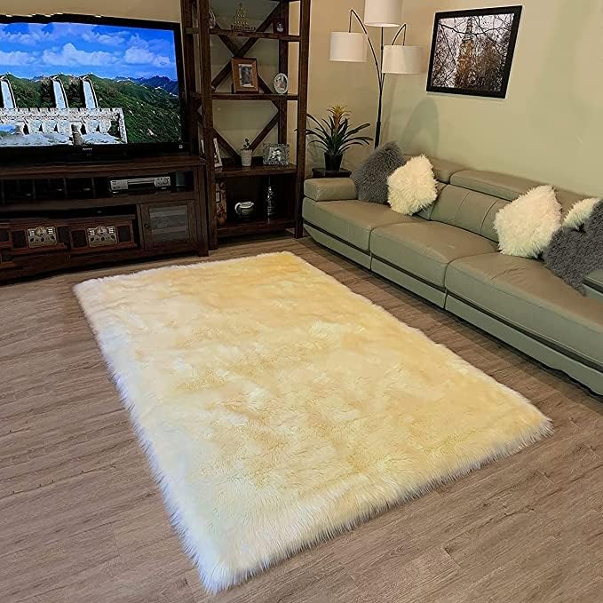 LAMBZY High Pile Super Soft Faux Sheepskin Rug (Cream, 2'x3')