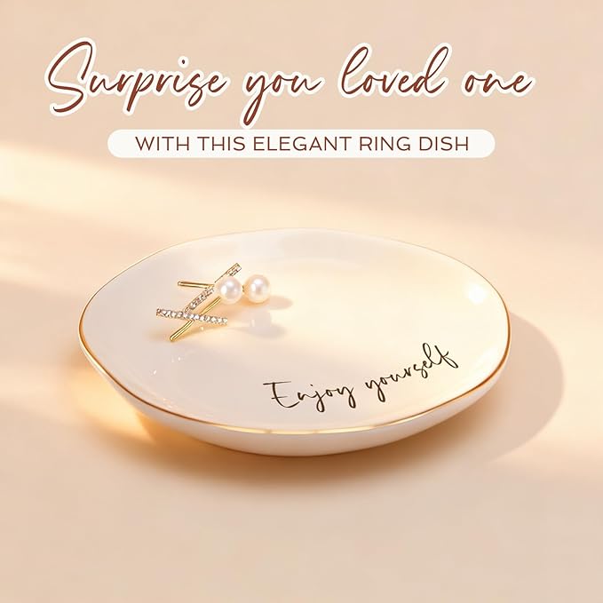 Personalized Mrs Ring Dish, Custom Ceramic Jewelry Dish, Holder Ring Holder for Friends,Birthday Mother's Day Christmas New Year Gift, Engrave Names, Dates or Special Messages