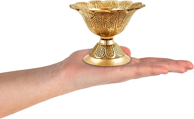 Shubhkart Solid Brass Engraved Floral Oil Lamp Diya for Puja & Other Religious Rituals|Deepak|Home Décor, Office & Temples | Festive Gifts