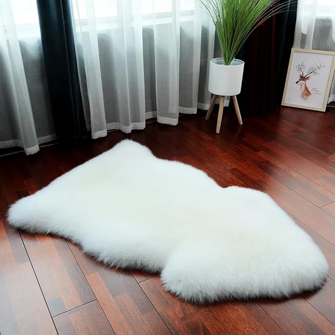 LLB Genuine Sheepskin Area Rug Wool Rug Fur Carpet Fluffy Shaggy Fur Rug for Living Room Kids Bedroom Real Sheepskin Throw Lambskin Rugs Sofa Mat Chair Seat Covers (Ivory White, 2 x 3 ft Sheepskin)