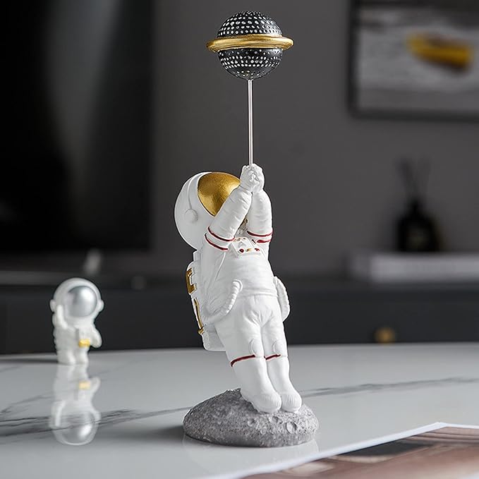BUTILIVEEN Astronaut Decor, Astronaut Balloon Figurines and Sculptures, Space Themed Bedroom, Desktop, Shelf Decor, Gifts for Space Lovers