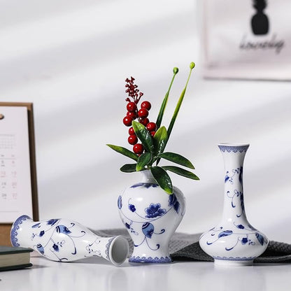 Blue and White Small Bud Vase Set, 3 Petite Classic Oriental Bottle Vases for Window sill, Mini Art Fambe Glaze Floral Porcelain Vase Idea Shelf décor and Coffee Table décor