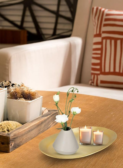 Serene Spaces Living Oval Brass Look Aluminum Tray, Hammered Decorative Metal Tray Use as Holder for Accessories, Candles, Jewelry, Centerpiece for Kitchen or Dining Table, Set of 12