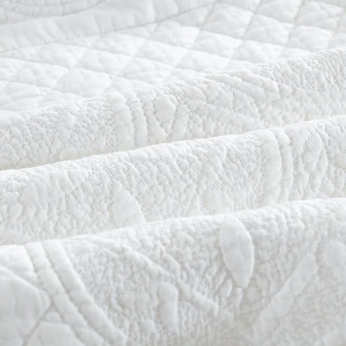 Calla Angel Sage Garden Luxury Pure Cotton Quilt, Queen, White