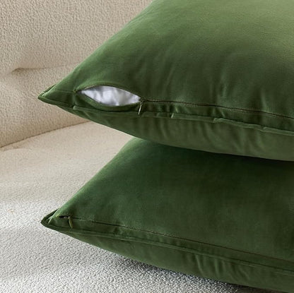 MIULEE Moss Green Decorative Velvet Throw Pillow Covers Soft Pillow Covers Spring Soild Square Cushion Case for Spring Sofa Bedroom 18x18 Inch 45x45 cm