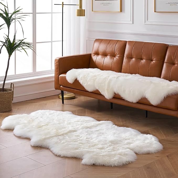 HUAHOO Premium Genuine Sheepskin Rug Real Australia Sheepskin Natural Luxury Fluffy Lambskin Fur Area Rug Seat Covers for Kids Bedroom Sofa Chair Cover Pets Dogs Mat Quarto Pelt/4' x 6' White/Ivory