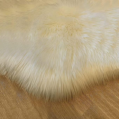 LAMBZY High Pile Super Soft Faux Sheepskin Rug (Cream, 3'x5')