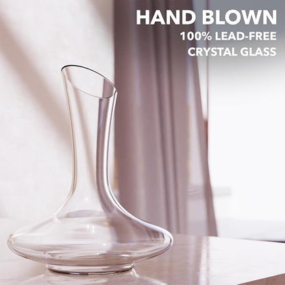 Le Chateau Large Elegant Crystal Wine Decanter with Aerator – 750ml Glass Decanter – Hand-Blown Lead-Free Clear Glass Carafe with Aerator – Hand Held Gifts Red Wine Accessories/for Wine Lovers
