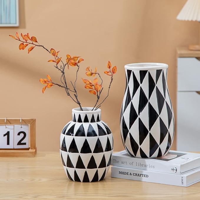Black and White Ceramic Vase Nordic Minimalist Style Decor for Countertop Center Dresser Kitchen Living Room Home Decor Abstract Vase (W339)