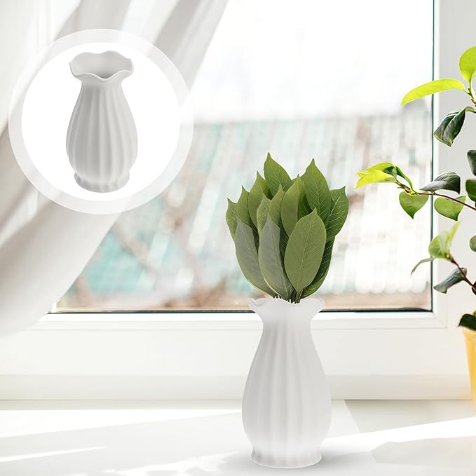 Garneck Ceramic Flower Vase Matte White Decorative Flower Holder Artistic Vase for Home Office Desktop Indoor Floral Arrangement