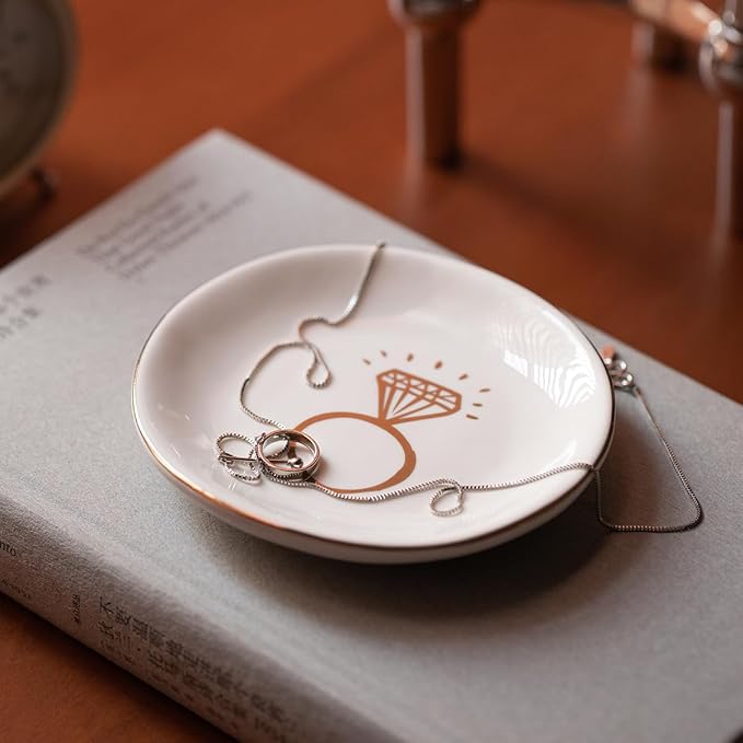 Engaged Ring Dish, Wedding Ring Dish, Does This Ring Make Me Look Engaged, Engagement Ring Dish Gifts for Couples, Engagement Ring Holder for Women Engagement, Thanksgiving, Christmas