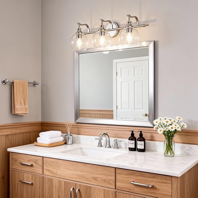 ANDY STAR 3 Light Bathroom Vanity Lights, Modern Wall Sconces Lighting, Silver Bathroom Lights with Clear Glass Shades, Bath Wall Lights Wall Lamp for Mirror, Living Room, Kitchen, Hallway