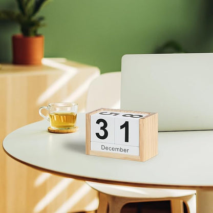 Wooden Block Calendar for Desk, Small Size Daily Desktop Perpetual Desk Calendar, Cute Date Display Desk Accessories for Home Office Decor, Teacher, Classroom, Reusable Yearly, Wood Grain