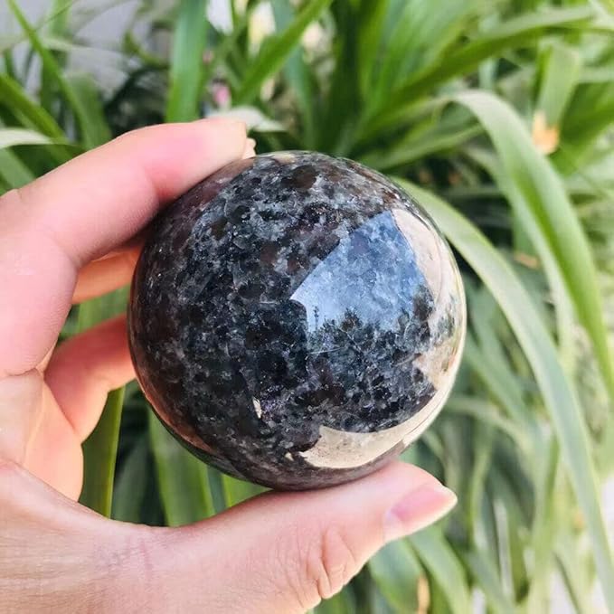 1PC Natural Stone Yooperlite Crystal Ball Powerful Chakra Energy Crystals Stones Sphere Spiritual 50mm