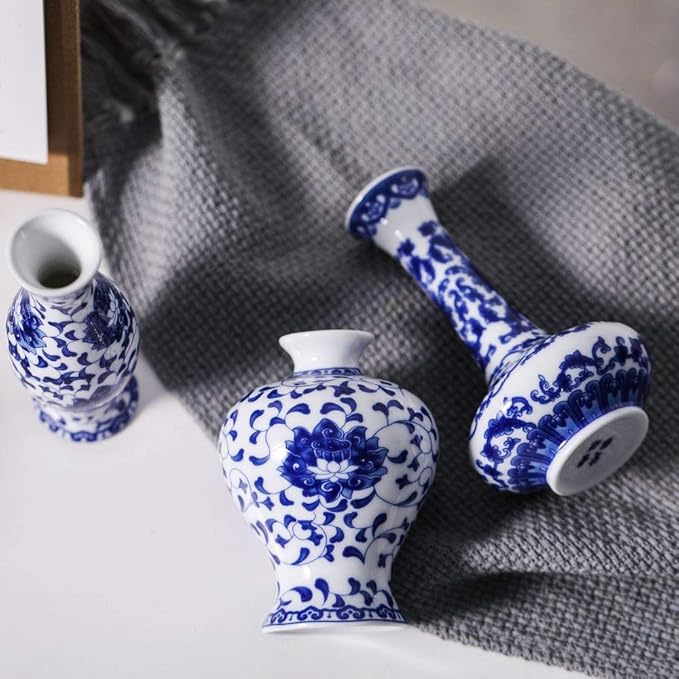 Blue and White Vase Set of 3, Cute Ceramic Bud vase in Bulk for Farmhouse Table Centerpiece Mini Vintage Vase for Rustic Wedding Decorations, Home Table Flower Decor