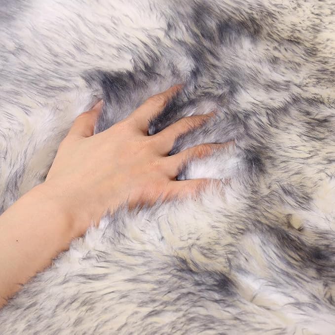 LLB Genuine Sheepskin Area Rug Wool Rug Fur Carpet Fluffy Shaggy Fur Rug for Living Room Kids Bedroom Real Sheepskin Throw Lambskin Rugs Sofa Mat Chair Seat Covers (Snow Grey, 2 x 3 ft Sheepskin)