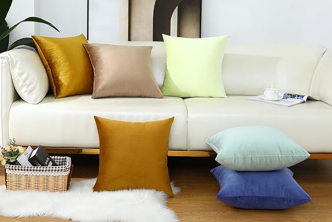 mixeoo Comfy Baby Blue Decorative Throw Pillow Covers Square Velvet Super Soft Couch Cushion Cases for Living Room Sofa Decor, Set of 2, 18 x 18 Inch